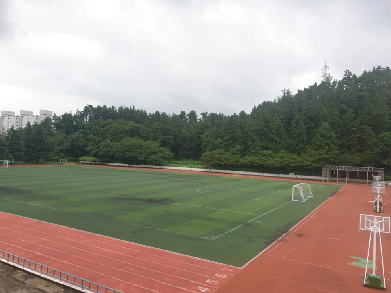 Sân bóng Cao Đẳng Suncheon Jeil