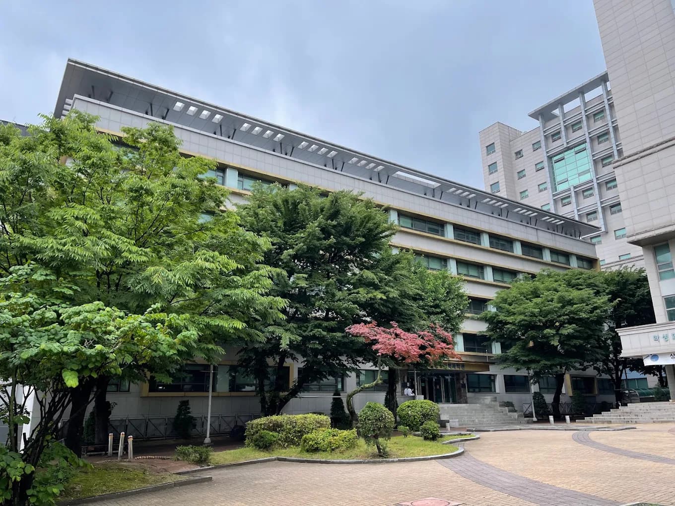 Thông tin trường đại học Hankuk