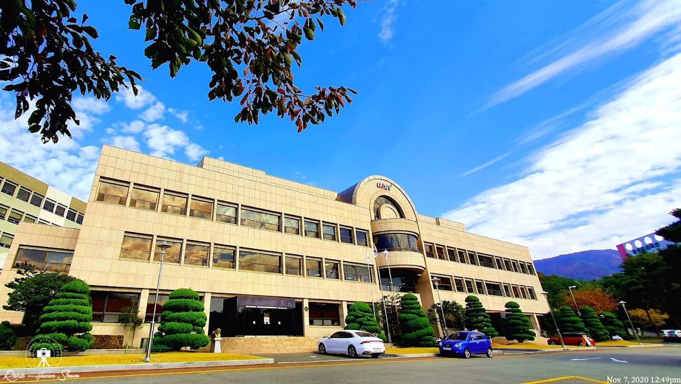 Cao Đẳng Khoa Học Kỹ Thuật Busan