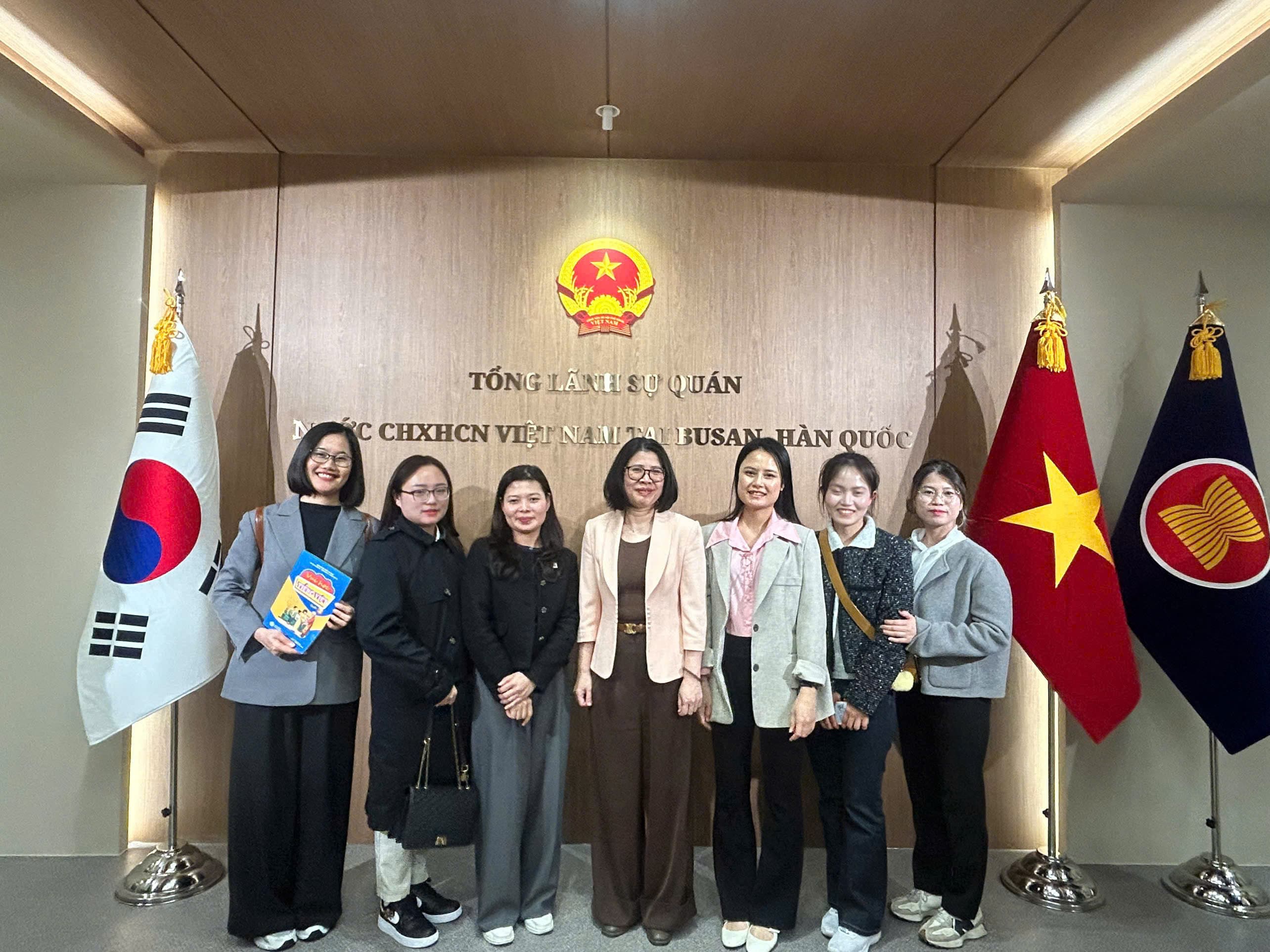 Nhu cầu cộng đồng trong việc học Tiếng Việt - Queen Group